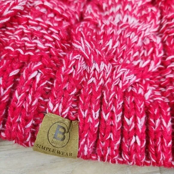 🧚‍♂️NWT Basico Beige & Red Chunky Knit Pair of Unisex Slouchy Beanie Hats - Picture 9 of 12